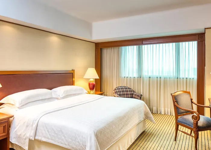 Hotel Sheraton Maria Isabel Reforma 5*